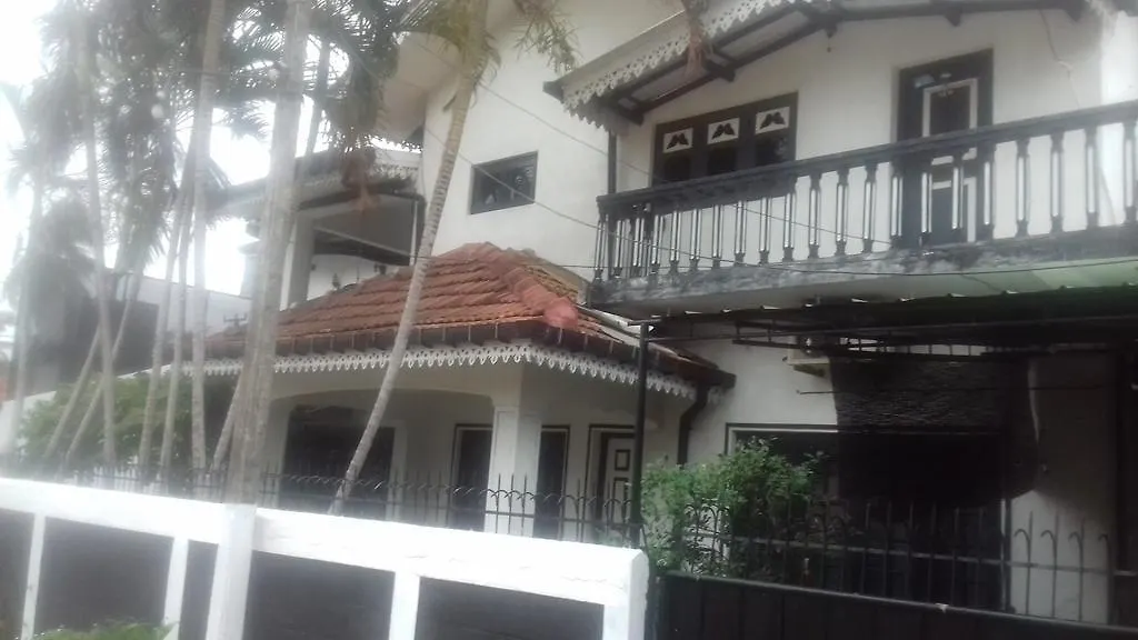Annvita Home Stay Negombo Habitación en casa particular